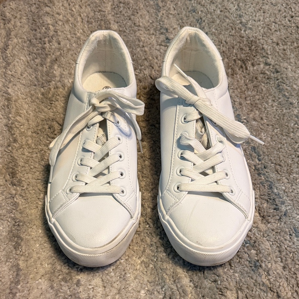 Classic White Women's Low-Top Sneakers